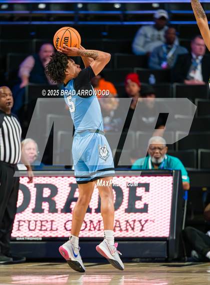 Thumbnail 1 in Ben L. Smith vs Huss (NCHSAA 3A Regional Final) photogallery.