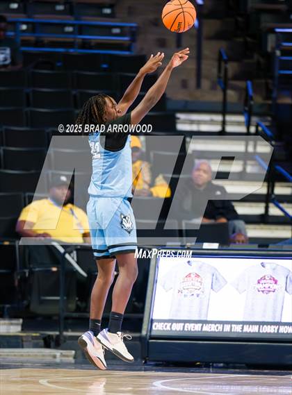 Thumbnail 1 in Ben L. Smith vs Huss (NCHSAA 3A Regional Final) photogallery.
