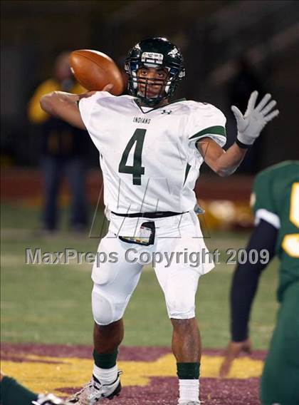 Thumbnail 3 in Waxahachie vs. Longview (Texas 4A Region II D1 Playoffs) photogallery.