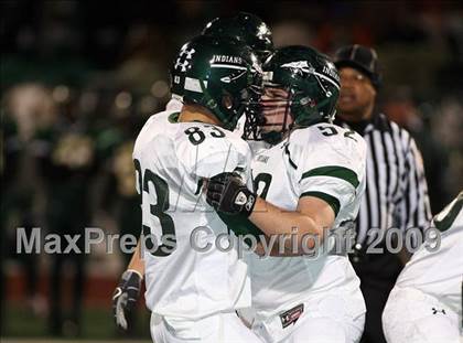 Thumbnail 3 in Waxahachie vs. Longview (Texas 4A Region II D1 Playoffs) photogallery.