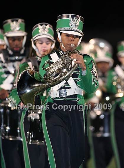 Thumbnail 2 in Waxahachie vs. Longview (Texas 4A Region II D1 Playoffs) photogallery.