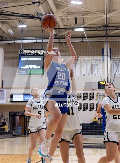 Thumbnail 3 in JV: Indianapolis Bishop Chatard @ Noblesville photogallery.