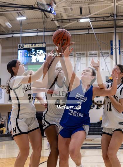Thumbnail 2 in JV: Indianapolis Bishop Chatard @ Noblesville photogallery.