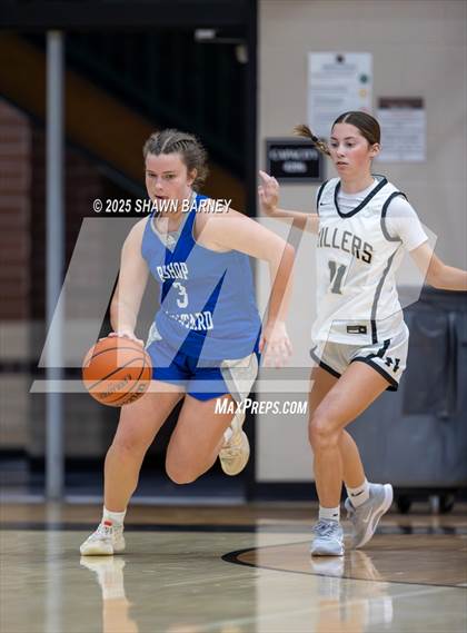 Thumbnail 3 in JV: Indianapolis Bishop Chatard @ Noblesville photogallery.