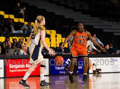 Thumbnail 3 in Loudoun County vs. Charlottesville (VHSL AA D4 Semifinal) photogallery.