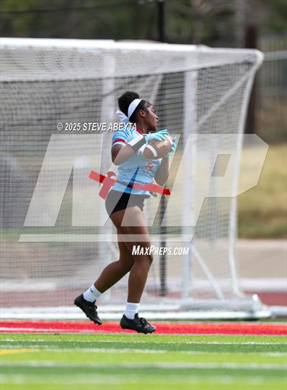 Thumbnail 2 in Manual @ Regis Jesuit photogallery.