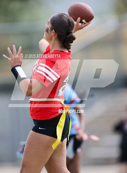 Thumbnail 1 in Manual @ Regis Jesuit photogallery.