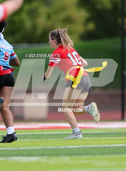 Thumbnail 2 in Manual @ Regis Jesuit photogallery.