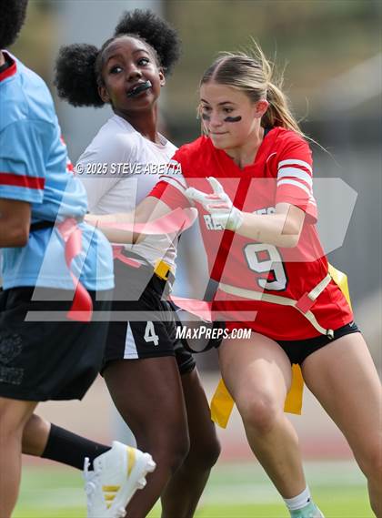 Thumbnail 2 in Manual @ Regis Jesuit photogallery.