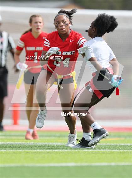 Thumbnail 3 in Manual @ Regis Jesuit photogallery.
