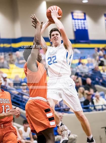 Thumbnail 2 in Burkburnett @ Lipan photogallery.