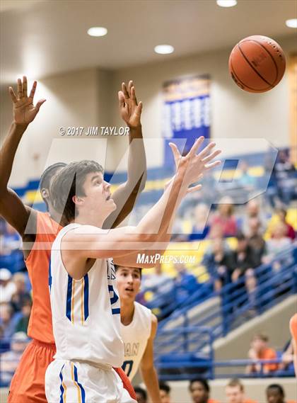 Thumbnail 3 in Burkburnett @ Lipan photogallery.