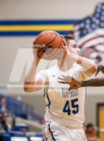 Thumbnail 3 in Burkburnett @ Lipan photogallery.