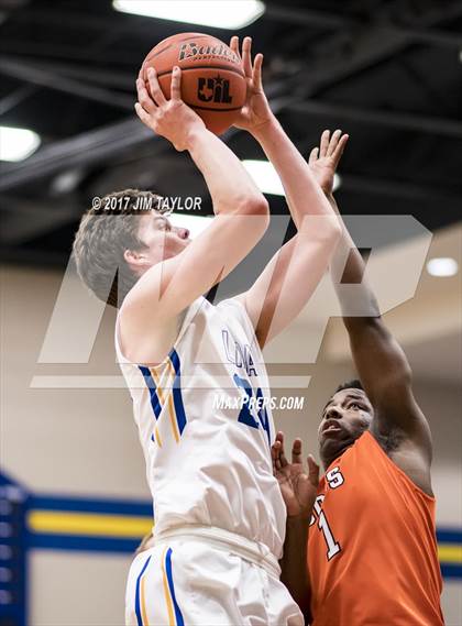 Thumbnail 3 in Burkburnett @ Lipan photogallery.