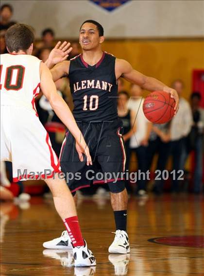 Thumbnail 3 in Alemany vs. Harvard-Westlake photogallery.