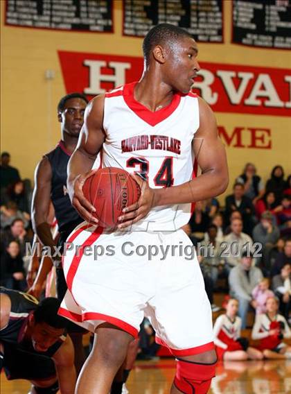 Thumbnail 1 in Alemany vs. Harvard-Westlake photogallery.