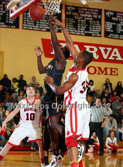 Thumbnail 1 in Alemany vs. Harvard-Westlake photogallery.