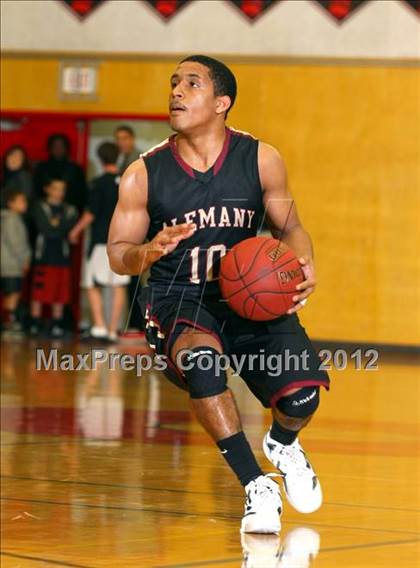Thumbnail 1 in Alemany vs. Harvard-Westlake photogallery.