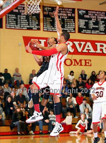 Thumbnail 2 in Alemany vs. Harvard-Westlake photogallery.