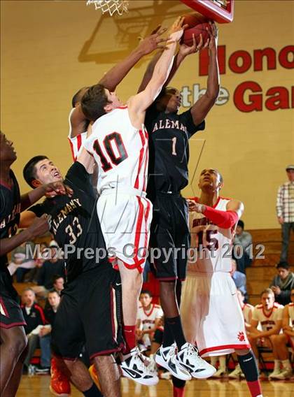 Thumbnail 2 in Alemany vs. Harvard-Westlake photogallery.