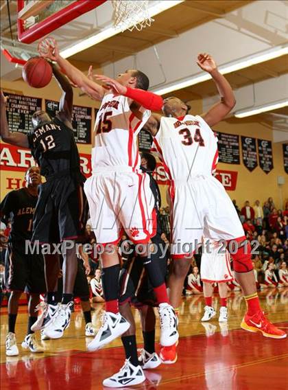 Thumbnail 3 in Alemany vs. Harvard-Westlake photogallery.