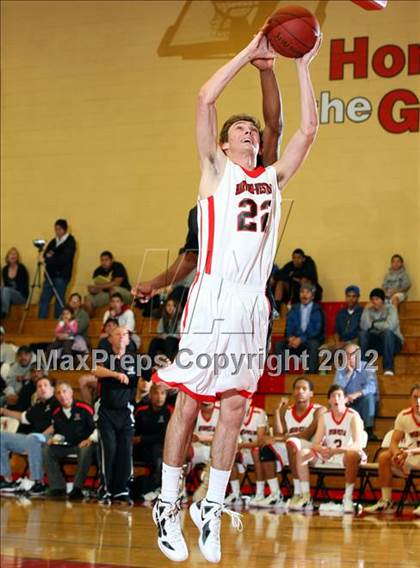 Thumbnail 1 in Alemany vs. Harvard-Westlake photogallery.