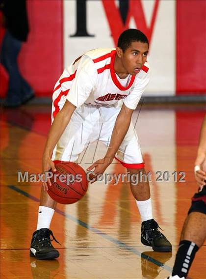 Thumbnail 2 in Alemany vs. Harvard-Westlake photogallery.