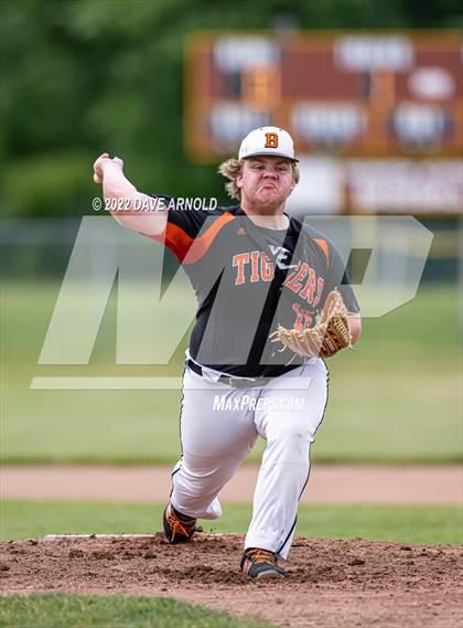 Thumbnail 2 in Thornton Academy vs. Biddeford (MPA Class A Round of 16) photogallery.