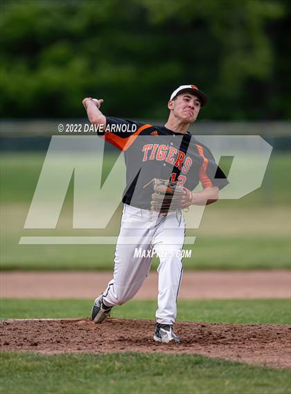 Thumbnail 1 in Thornton Academy vs. Biddeford (MPA Class A Round of 16) photogallery.
