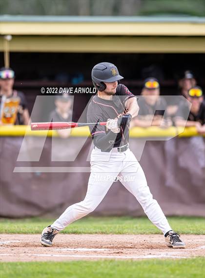 Thumbnail 2 in Thornton Academy vs. Biddeford (MPA Class A Round of 16) photogallery.