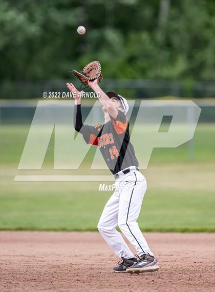 Thumbnail 3 in Thornton Academy vs. Biddeford (MPA Class A Round of 16) photogallery.