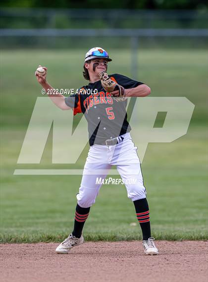 Thumbnail 1 in Thornton Academy vs. Biddeford (MPA Class A Round of 16) photogallery.
