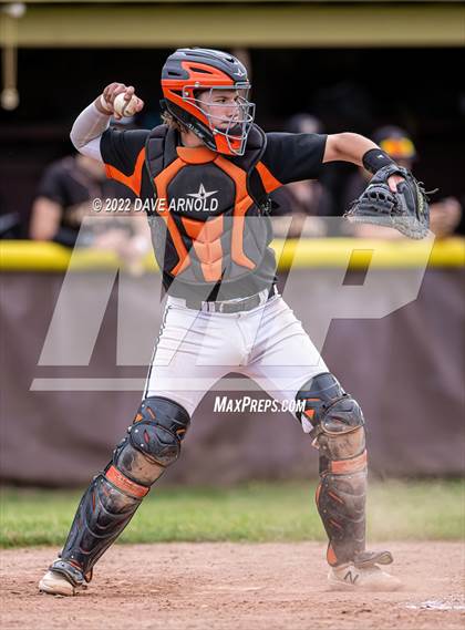 Thumbnail 1 in Thornton Academy vs. Biddeford (MPA Class A Round of 16) photogallery.