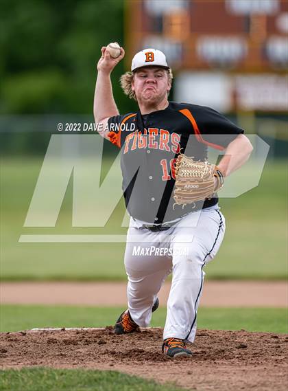 Thumbnail 1 in Thornton Academy vs. Biddeford (MPA Class A Round of 16) photogallery.