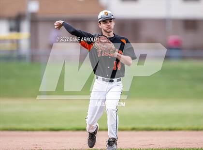 Thumbnail 2 in Thornton Academy vs. Biddeford (MPA Class A Round of 16) photogallery.