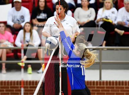 Thumbnail 2 in Stephenville vs. Decatur (4A Regional Quarterfinals) photogallery.