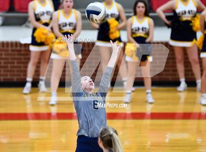 Thumbnail 3 in Stephenville vs. Decatur (4A Regional Quarterfinals) photogallery.