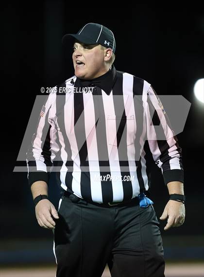 Thumbnail 3 in Punxsutawney vs Oil City (PIAA 4A 1st Rd) photogallery.