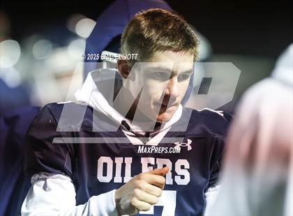 Thumbnail 2 in Punxsutawney vs Oil City (PIAA 4A 1st Rd) photogallery.