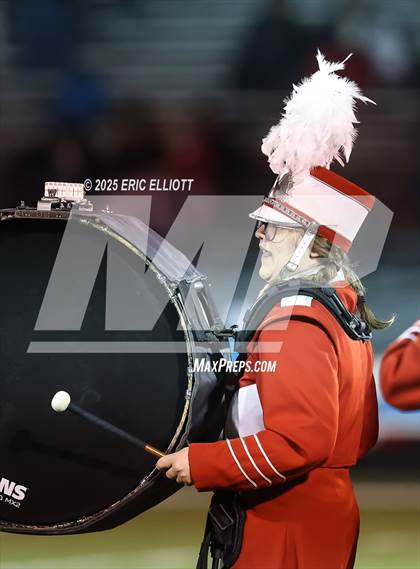 Thumbnail 2 in Punxsutawney vs Oil City (PIAA 4A 1st Rd) photogallery.