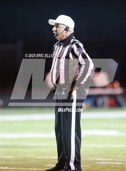 Thumbnail 1 in Punxsutawney vs Oil City (PIAA 4A 1st Rd) photogallery.