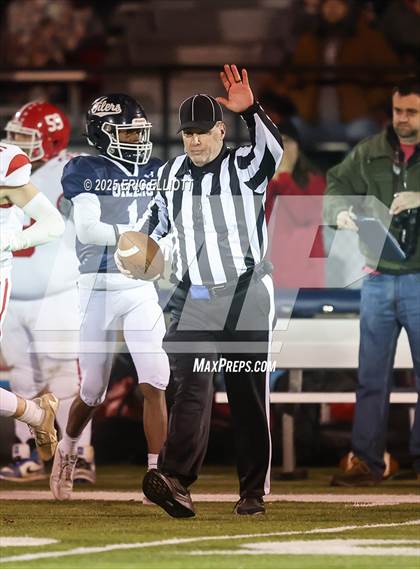 Thumbnail 2 in Punxsutawney vs Oil City (PIAA 4A 1st Rd) photogallery.