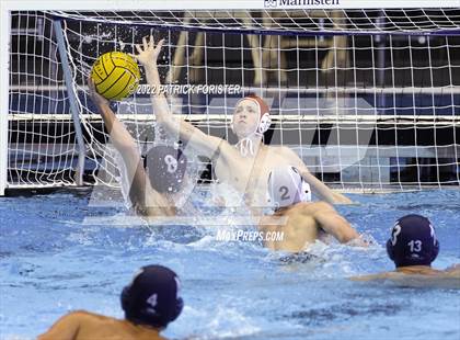 Thumbnail 2 in Boerne-Champion vs. Harlingen South (UIL 6A Region 4 Semifinal) photogallery.
