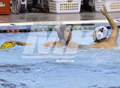 Thumbnail 3 in Boerne-Champion vs. Harlingen South (UIL 6A Region 4 Semifinal) photogallery.