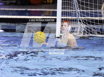 Thumbnail 1 in Boerne-Champion vs. Harlingen South (UIL 6A Region 4 Semifinal) photogallery.