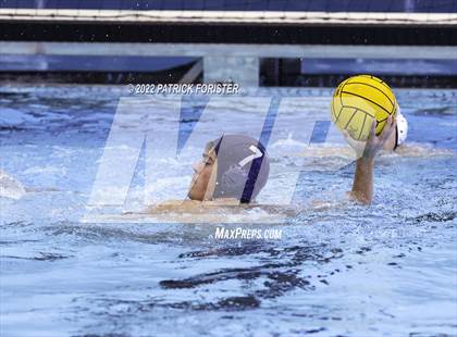 Thumbnail 1 in Boerne-Champion vs. Harlingen South (UIL 6A Region 4 Semifinal) photogallery.