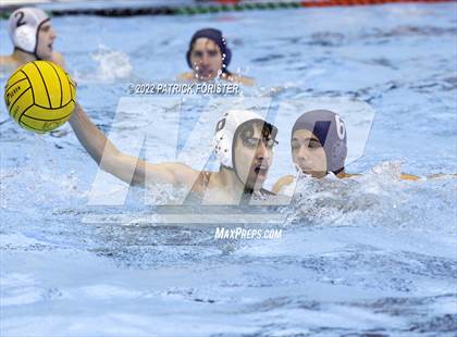 Thumbnail 1 in Boerne-Champion vs. Harlingen South (UIL 6A Region 4 Semifinal) photogallery.