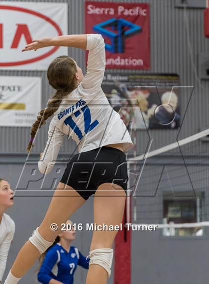 Thumbnail 3 in Grants Pass @ Foothill photogallery.