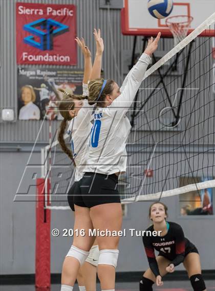 Thumbnail 2 in Grants Pass @ Foothill photogallery.