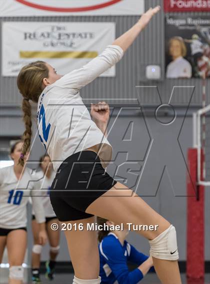 Thumbnail 1 in Grants Pass @ Foothill photogallery.